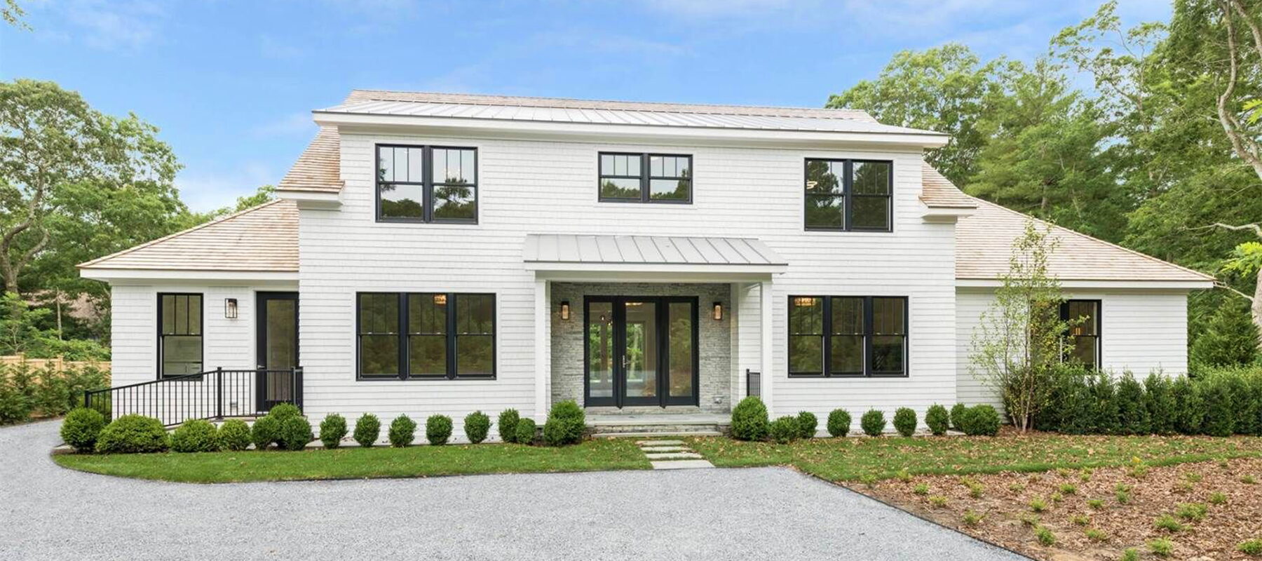 Custom modular home exterior by Westchester Modular Homes